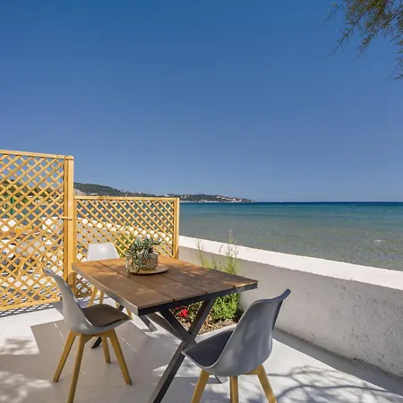Aliki's Summerhouses Aparthotel Argassi